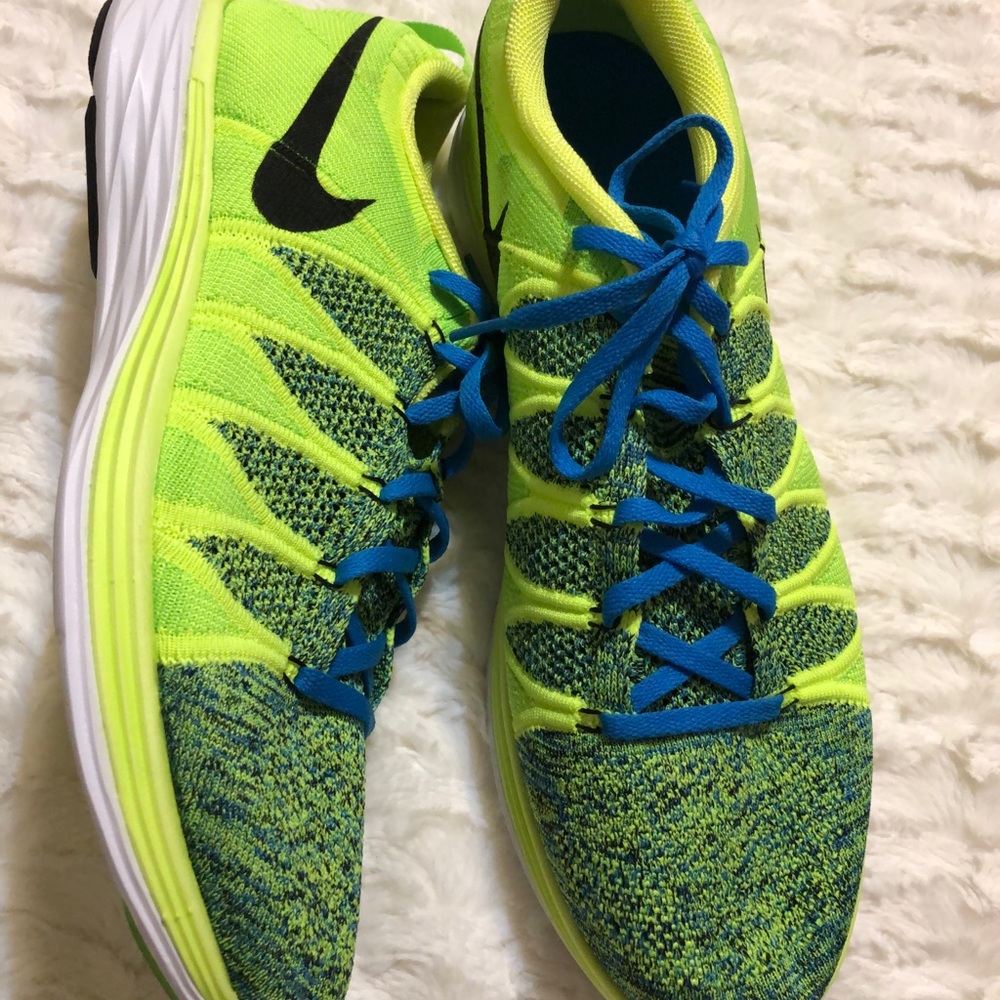 Nike Flyknit Lunar 2 shoes size 13 like new
